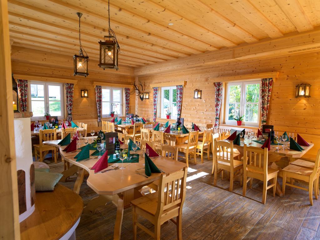Alpenparks Hagan Lodge Altaussee Extérieur photo