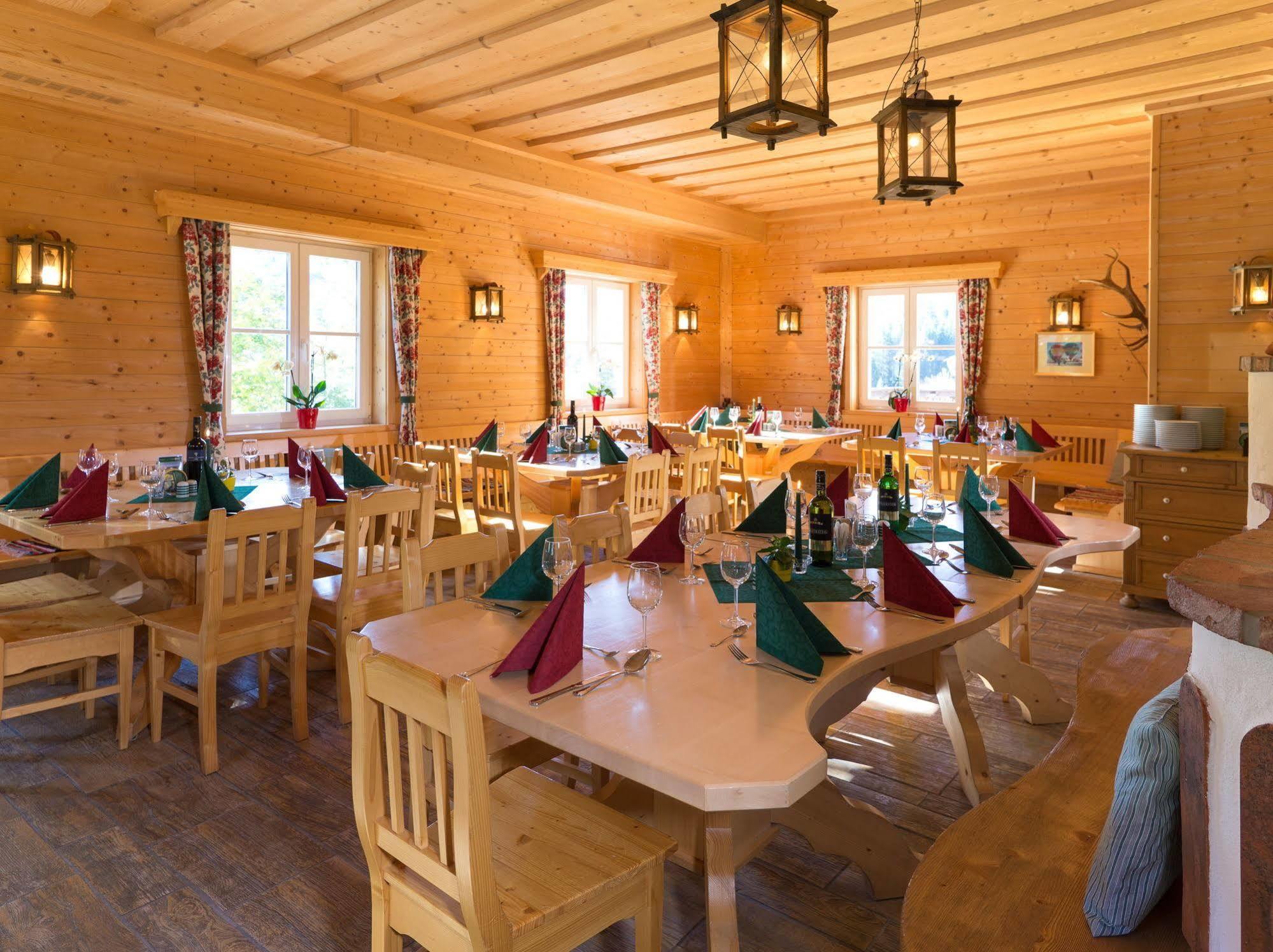 Alpenparks Hagan Lodge Altaussee Extérieur photo